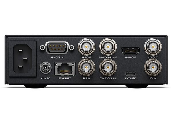 4Kレコーダー Blackmagic